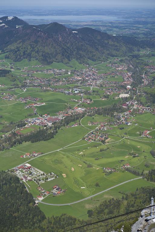 Hotel-Restaurant Zum Hirschhaus Inklusiv Chiemgaukarte Ruhpolding Luaran gambar