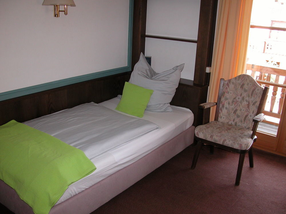 Hotel-Restaurant Zum Hirschhaus Inklusiv Chiemgaukarte Ruhpolding Luaran gambar